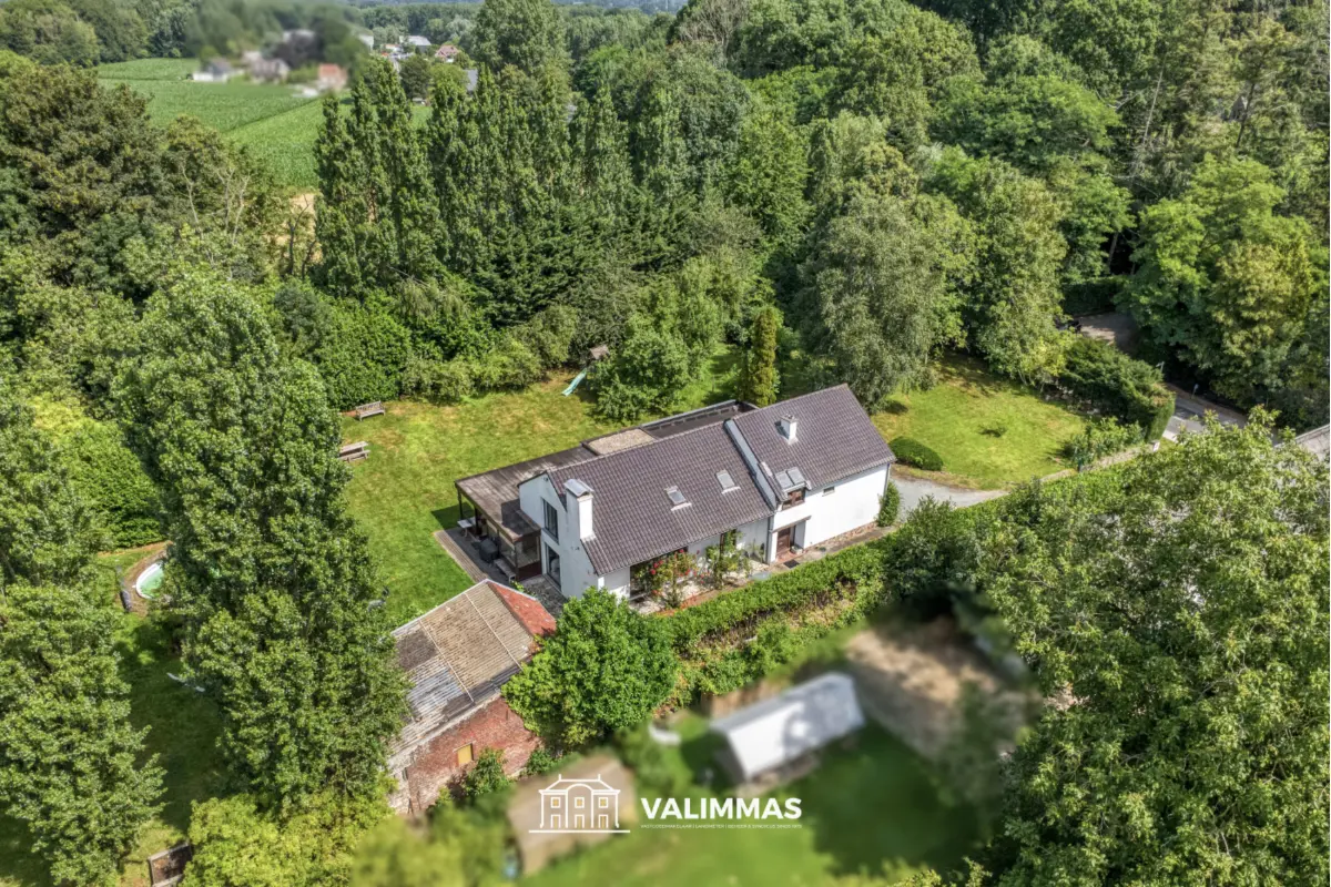 Villa te  koop in Affligem 1790 772000.00€ 4 slaapkamers 472.00m² - Zoekertje 811165