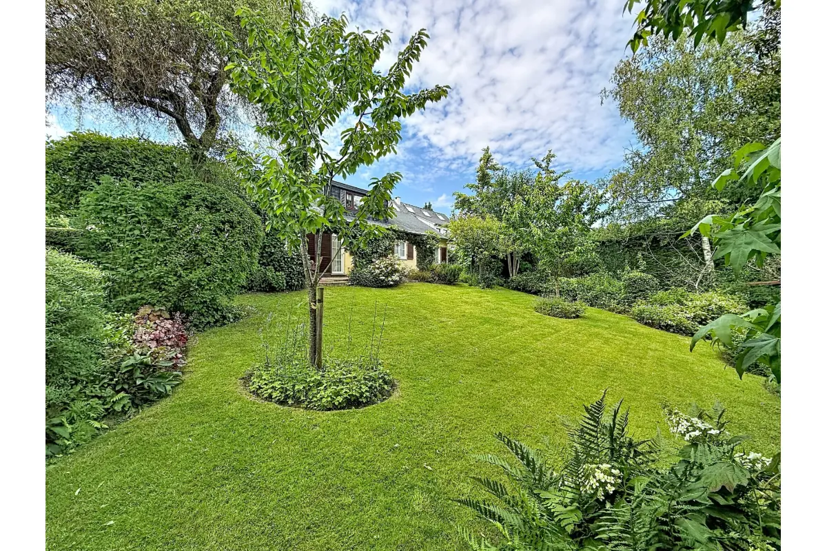 Bungalow à vendre à Waterloo 1410 949000.00€ 8 chambres 302.00m² - Annonce 811546