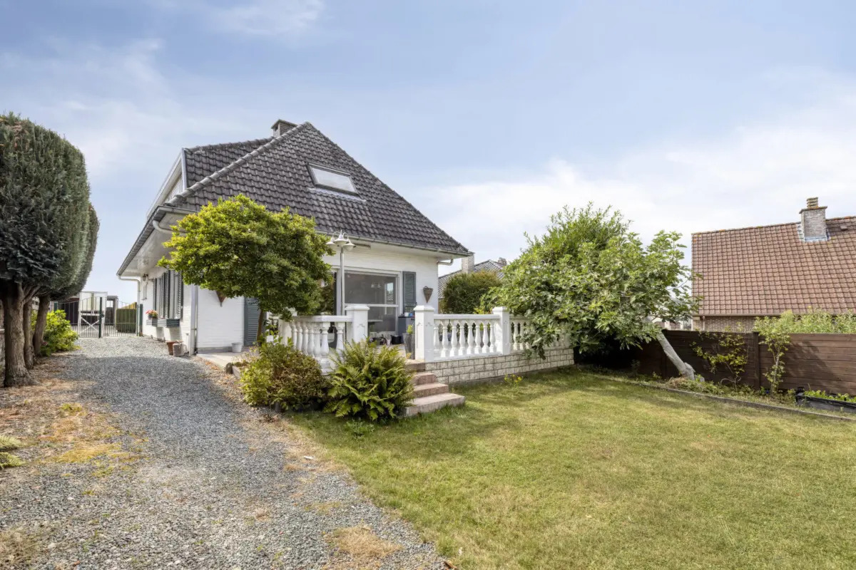 Maison à vendre à Leeuw-Saint-Pierre 1600 515000.00€ 3 chambres 147.00m² - Annonce 811841