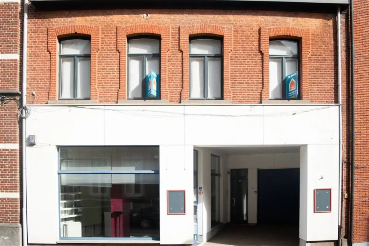 Immeuble mixte à vendre à Hoegaarden 3320 449000.00€ 4 chambres 433.00m² - Annonce 815117