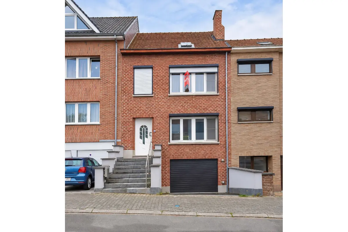 Huis te  koop in Hal 1500 350000.00€ 3 slaapkamers 170.00m² - Zoekertje 815490