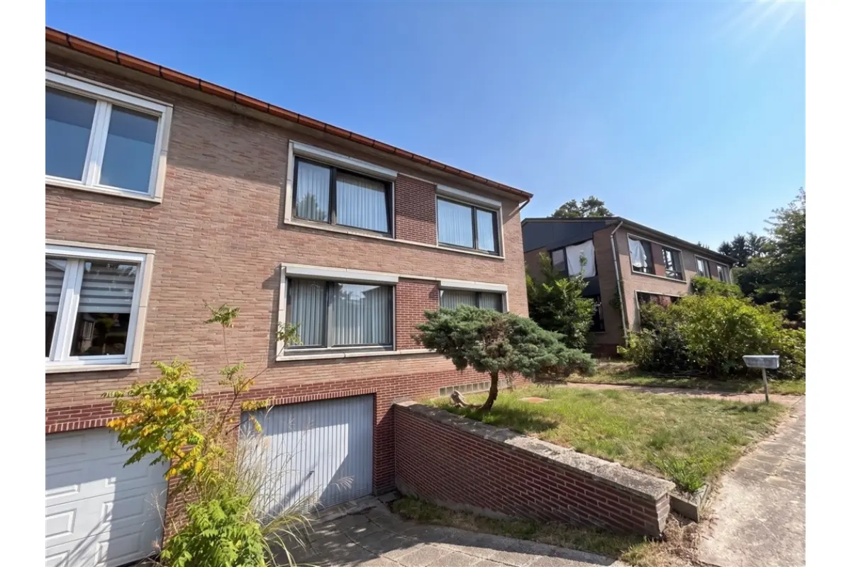 Huis te  huur in Oud-Heverlee 3050 1650.00€ 3 slaapkamers 192.00m² - Zoekertje 815780