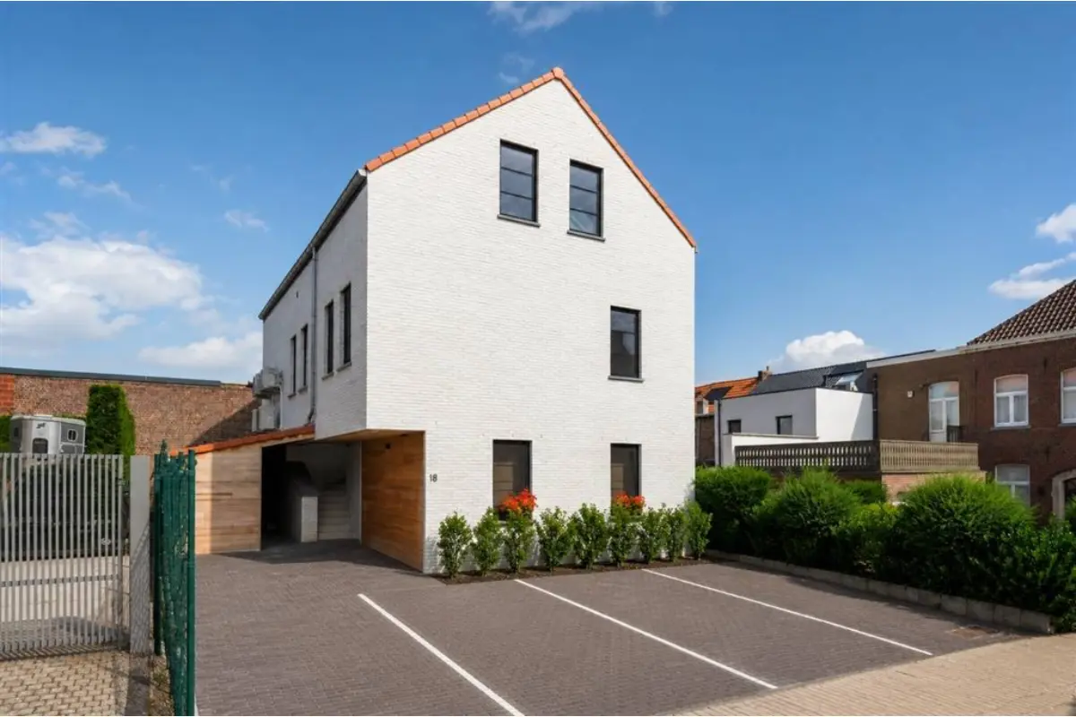 Duplex te  koop in Landen 3400 449000.00€ 4 slaapkamers 158.00m² - Zoekertje 816722