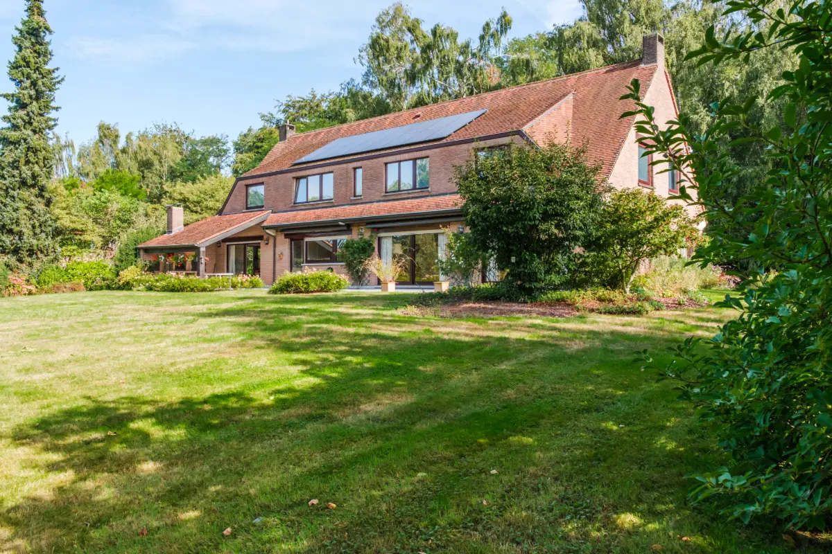 Villa à vendre à Lillois-Witterzée 1428 0.00€ 5 chambres 440.00m² - Annonce 816986
