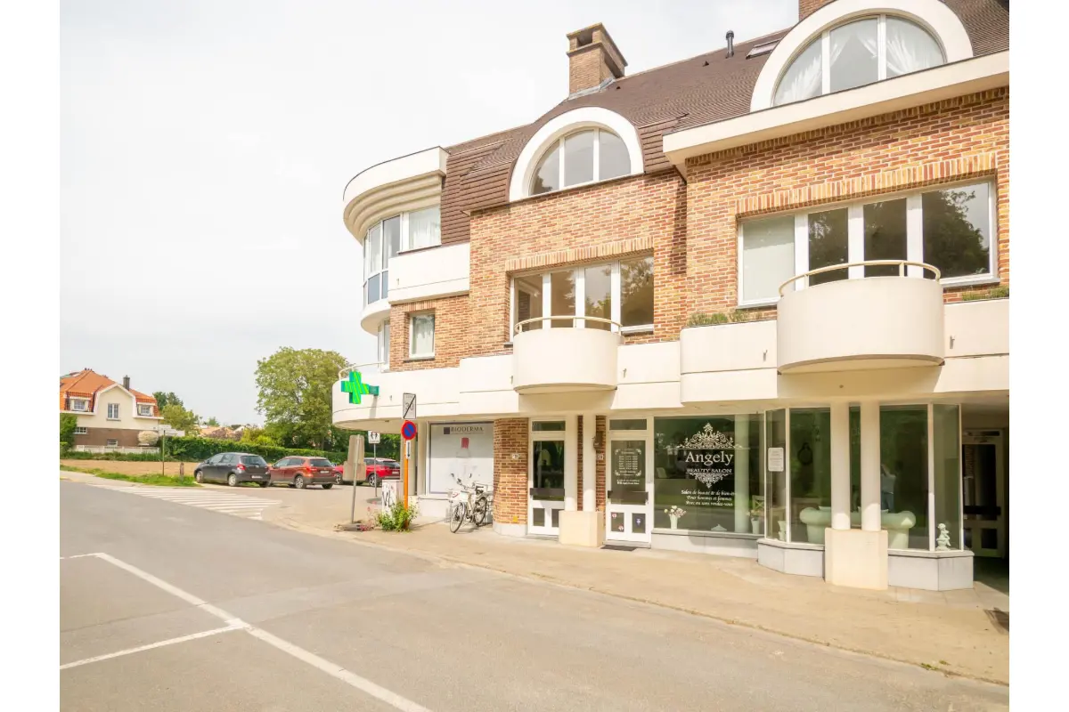 Triplex te  huur in Wezembeek-Oppem 1970 1550.00€ 3 slaapkamers 130.00m² - Zoekertje 818994