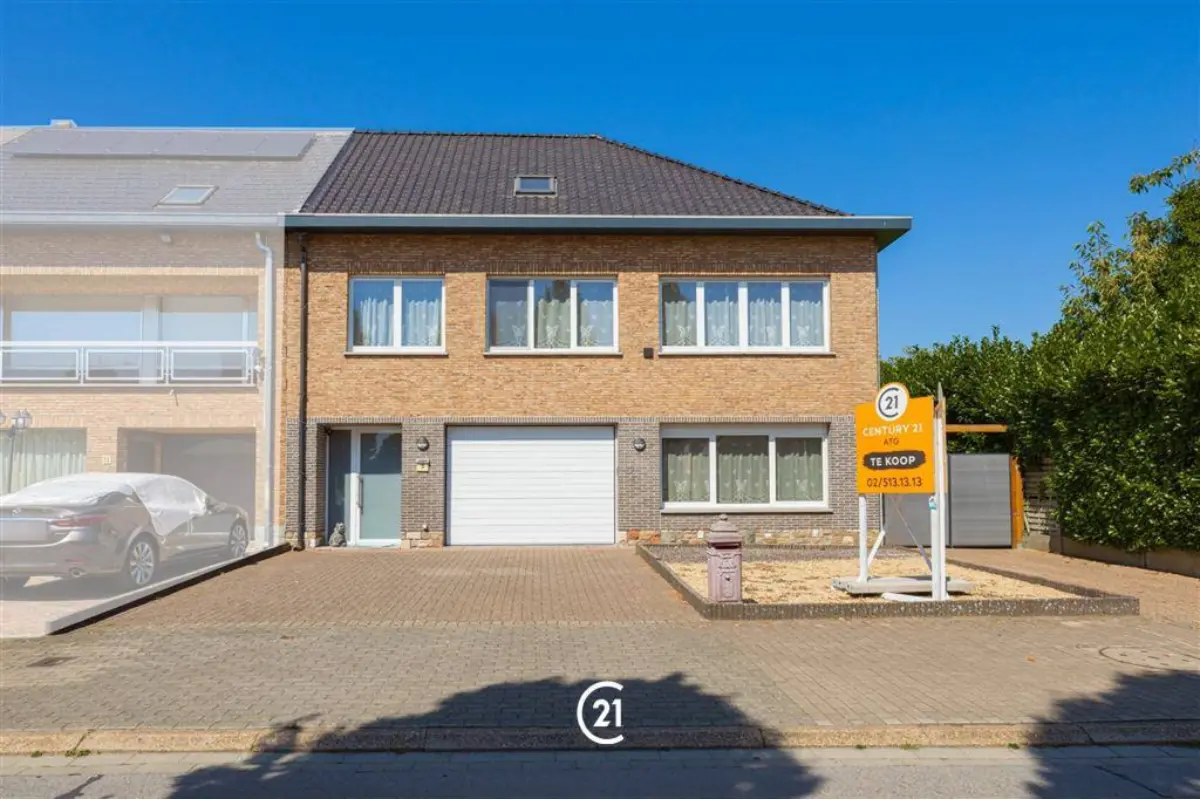 Huis te  koop in Liedekerke 1770 495000.00€ 3 slaapkamers 357.00m² - Zoekertje 819105