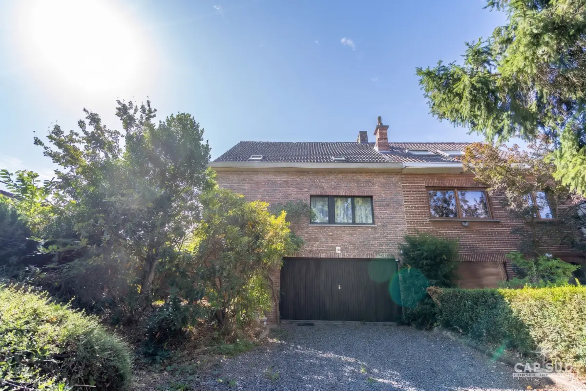 Maison à vendre à Rhode-Saint-Genese 1640 650000.00€ 4 chambres 230.00m² - Annonce 820019
