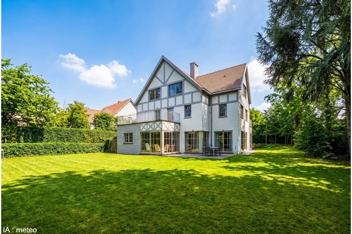 Huis te  huur in Kraainem 1950 6750.00€ 6 slaapkamers 370.00m² - Zoekertje 820599