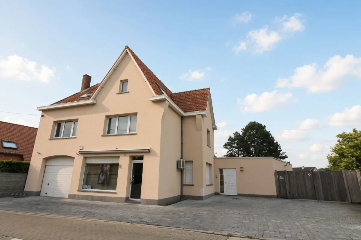 Mixgebouw te  koop in Opwijk 1745 445000.00€ 3 slaapkamers 196.00m² - Zoekertje 821612
