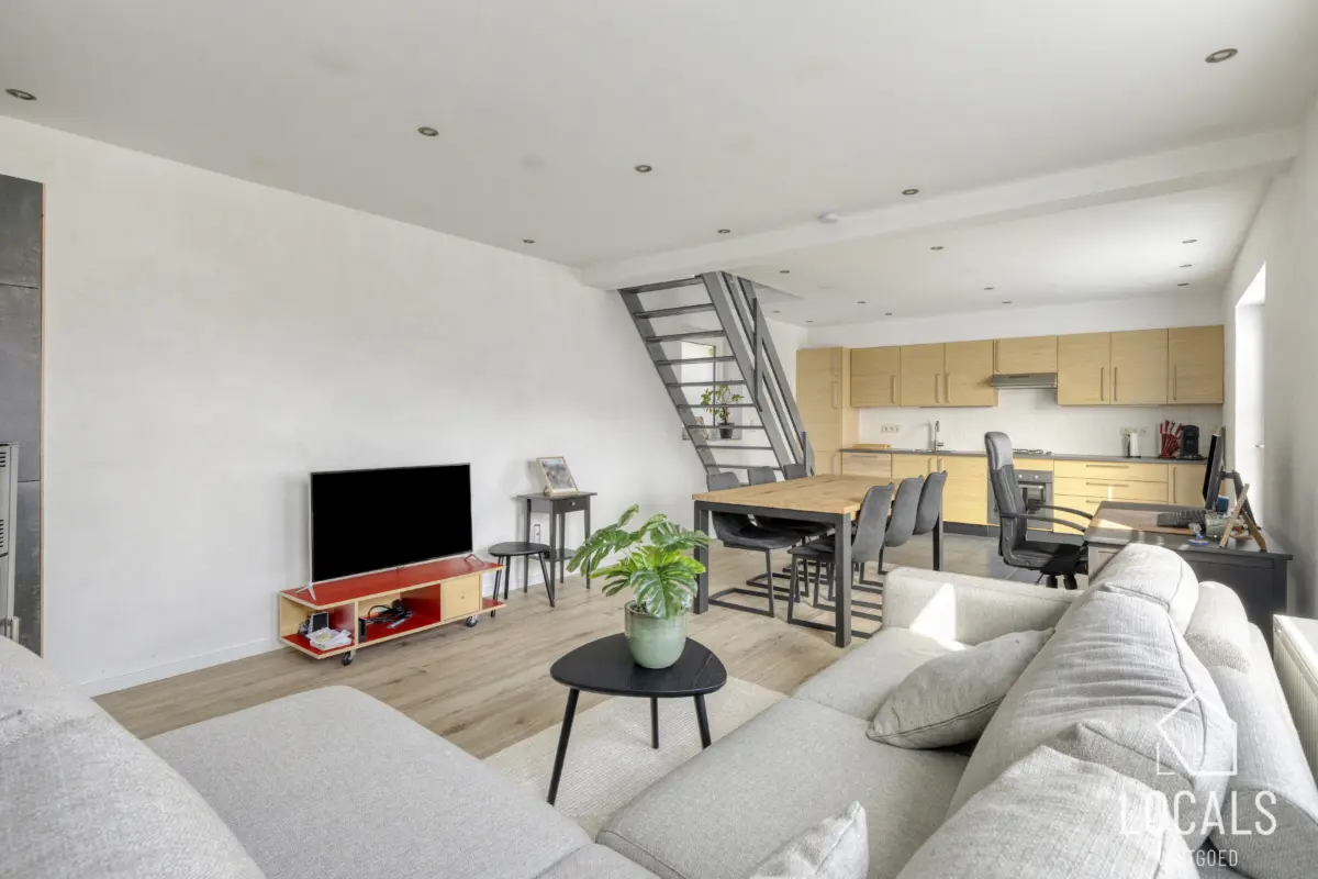 Huis te  koop in Liedekerke 1770 319000.00€ 2 slaapkamers 130.00m² - Zoekertje 822607