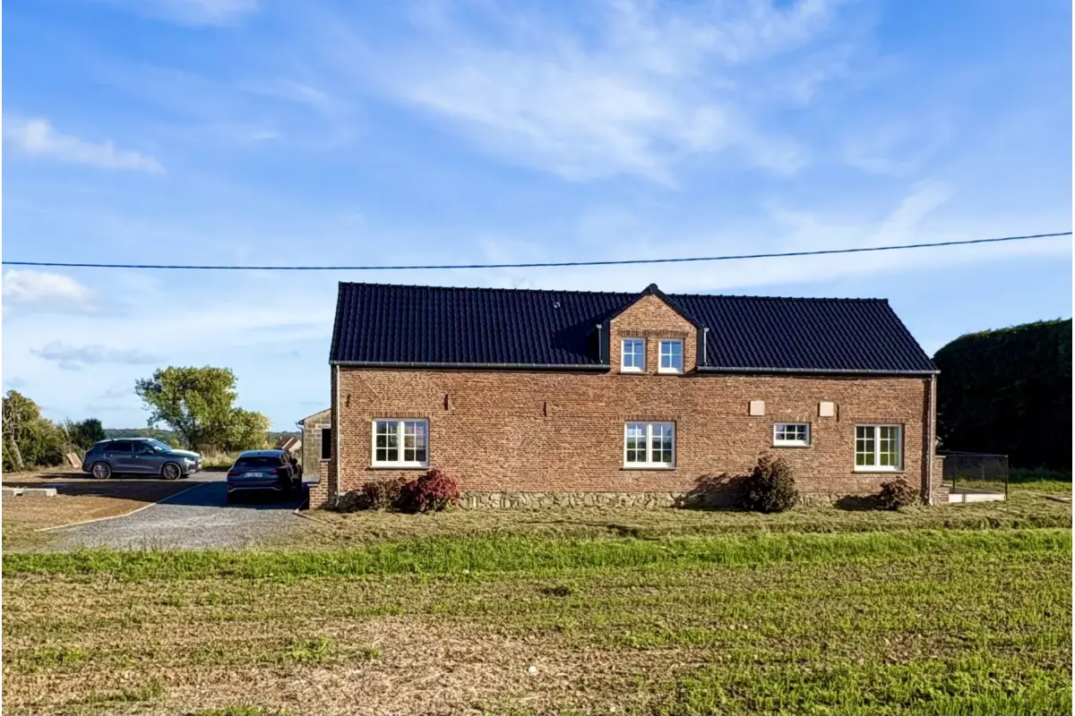 Maison à louer à Tubize 1480 2050.00€ 3 chambres 180.00m² - Annonce 823513