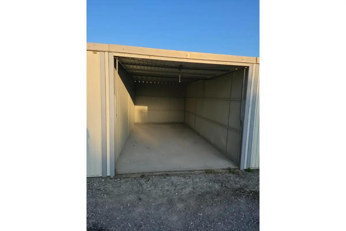 Box te  koop in Lembeek 1502 25000.00€  slaapkamers m² - Zoekertje 823342