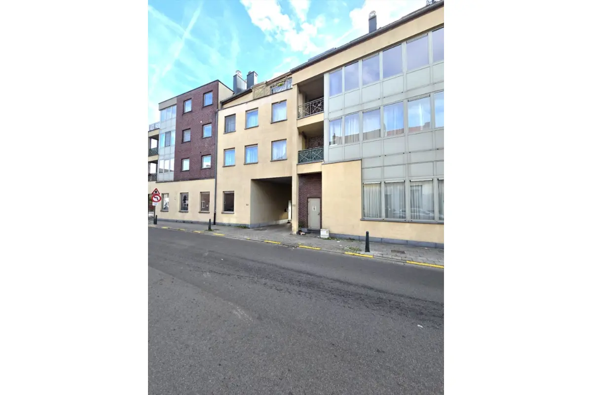 Appartement te  koop in Vilvoorde 1800 320000.00€  slaapkamers m² - Zoekertje 824253