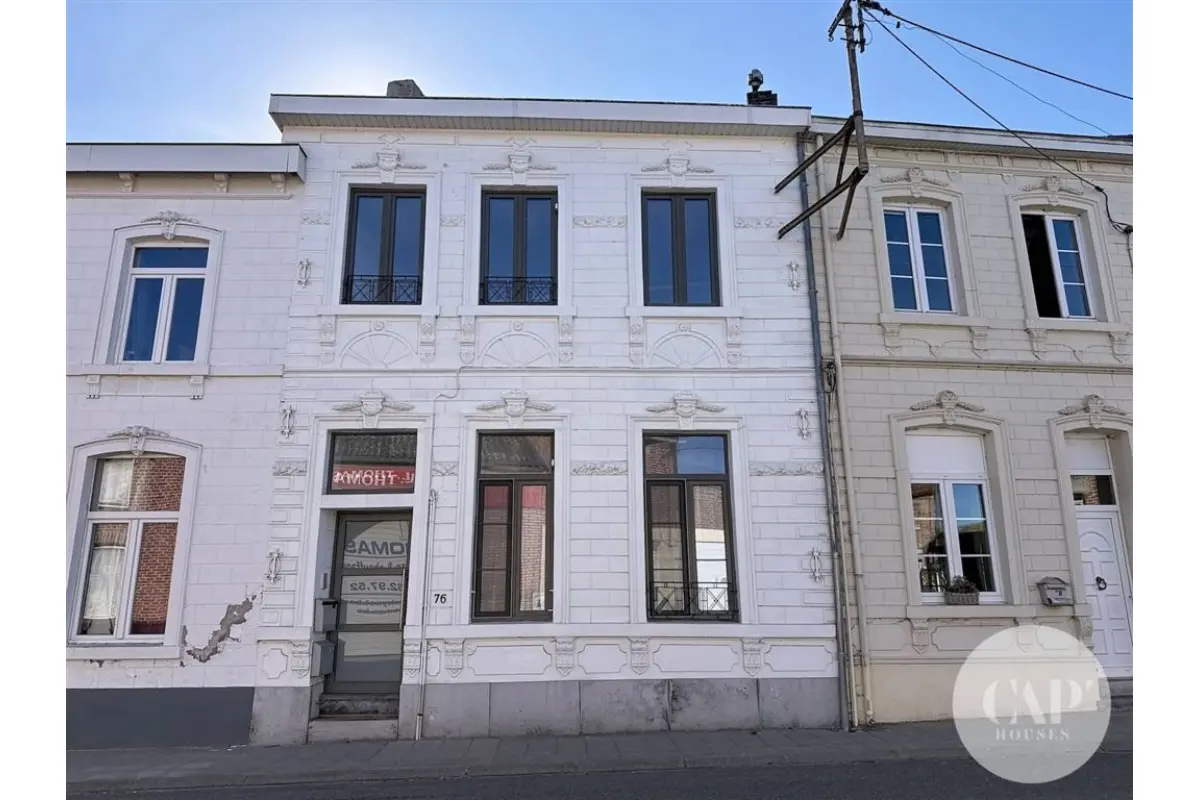 Huis te  koop in Neerheylissem 1357 450000.00€ 3 slaapkamers 155.00m² - Zoekertje 824464