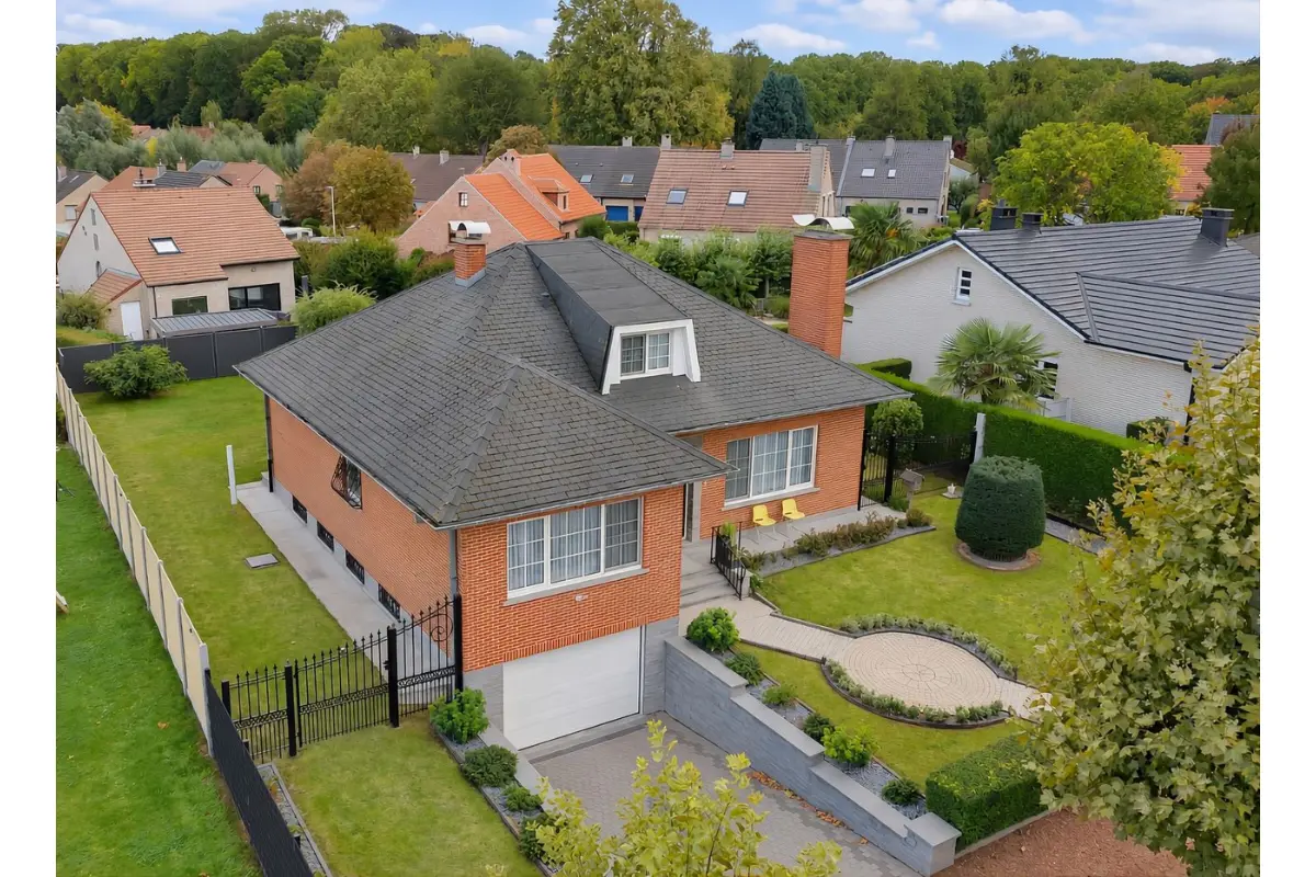 Maison à vendre à Leeuw-Saint-Pierre 1600 685000.00€ 3 chambres 198.00m² - Annonce 827259