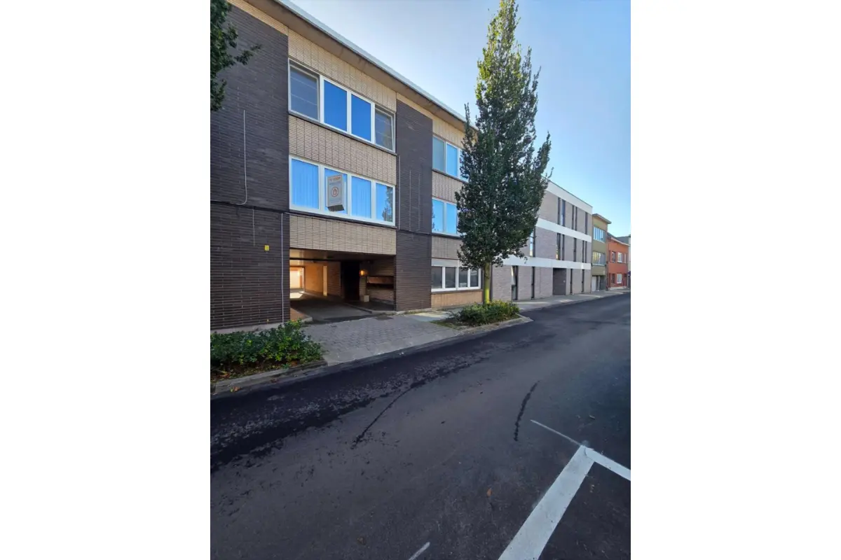 Appartement te  koop in Vilvoorde 1800 245000.00€ 2 slaapkamers 77.00m² - Zoekertje 827215