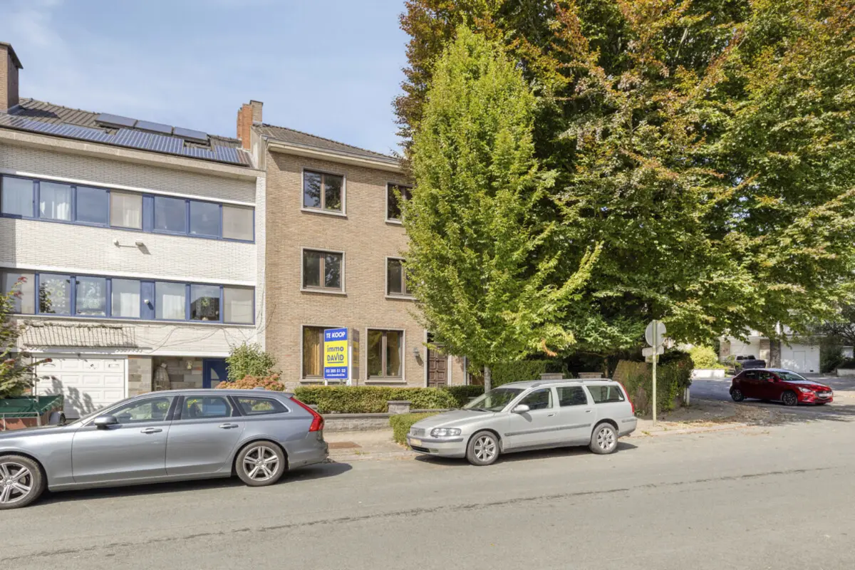 Immeuble de rapport - Immeuble à appartement à vendre à Zellik 1731 569000.00€ 6 chambres 352.00m² - Annonce 827864