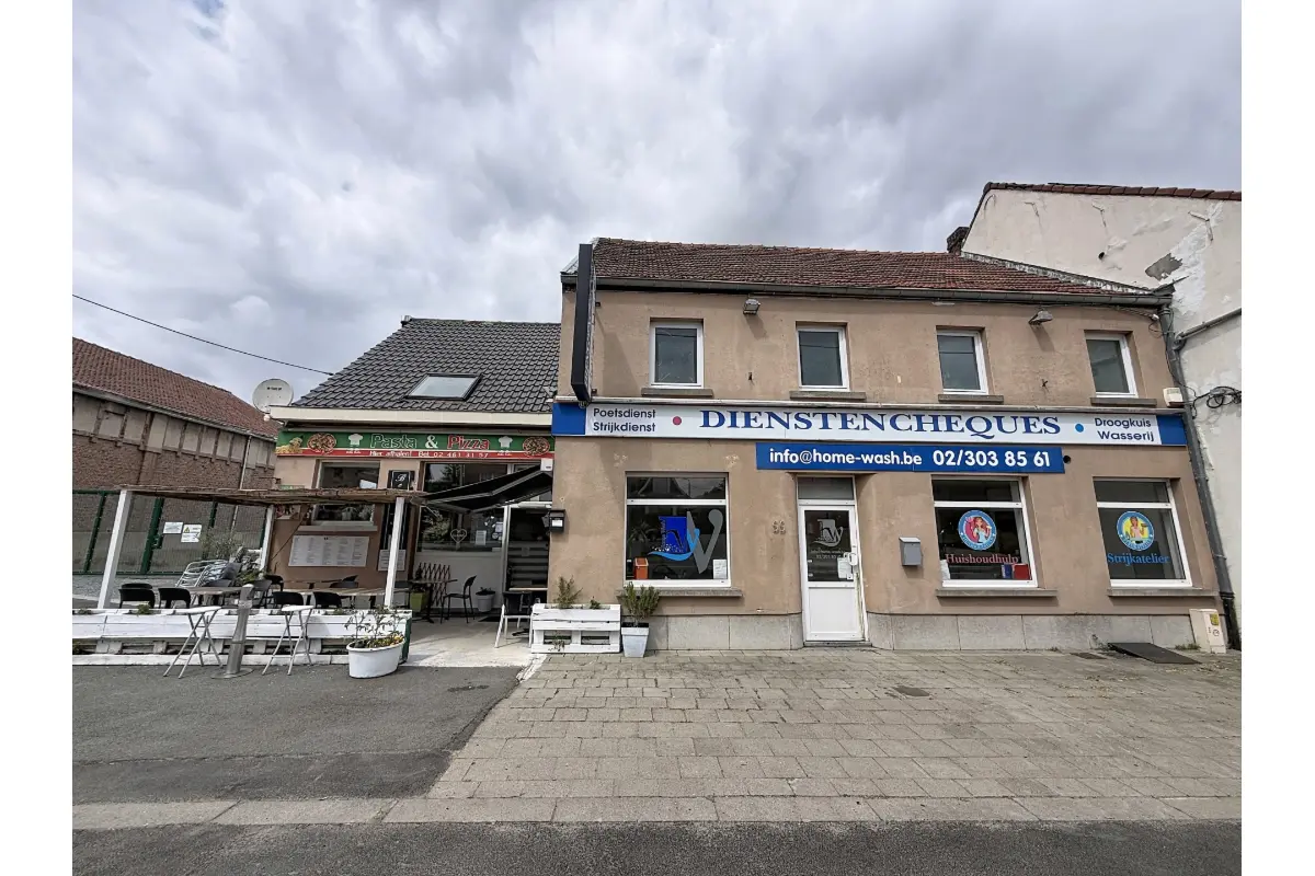 Huis te  koop in Lennik 1750 475000.00€ 3 slaapkamers 400.00m² - Zoekertje 827834