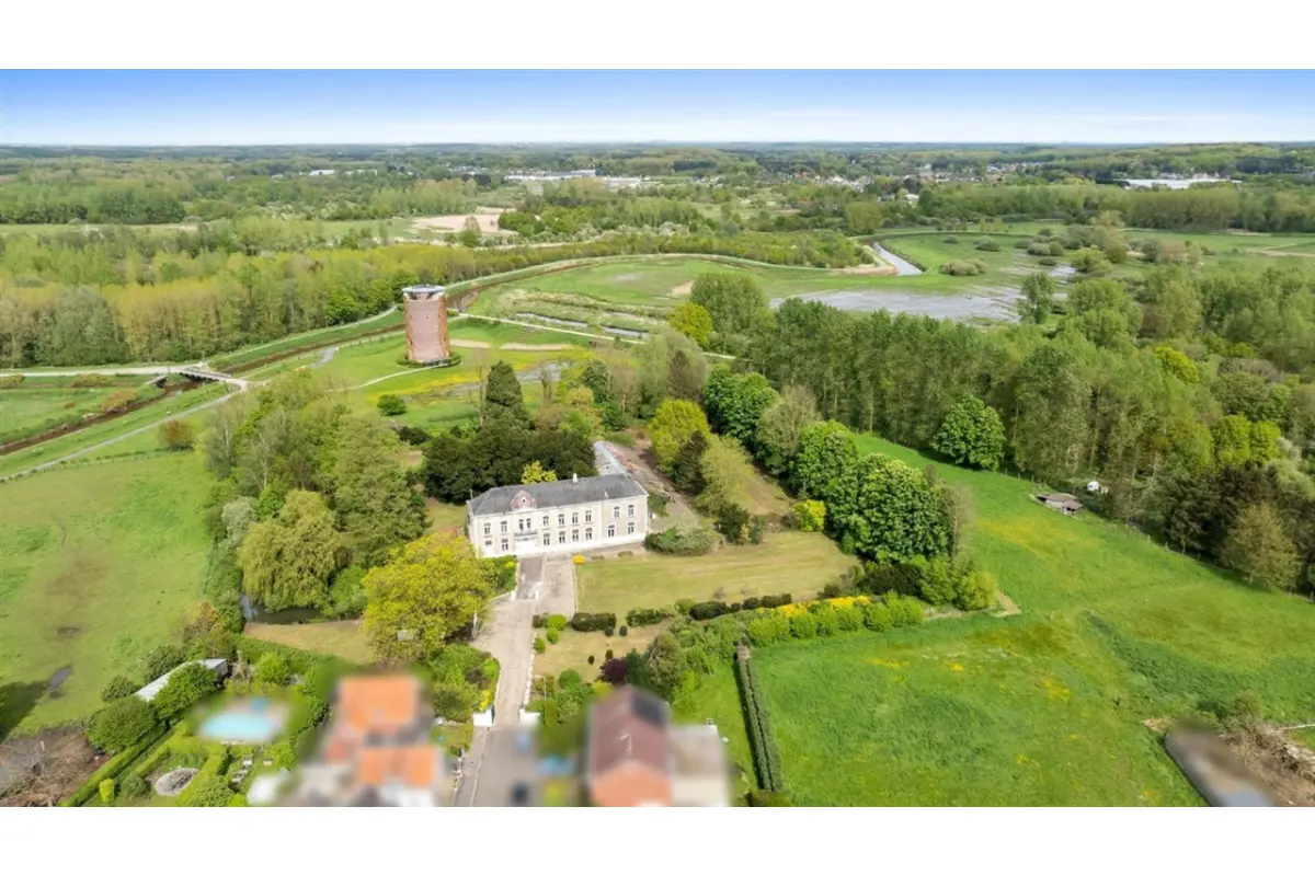 Huis te  koop in Averbode 3271 1290000.00€ 7 slaapkamers 870.00m² - Zoekertje 829065