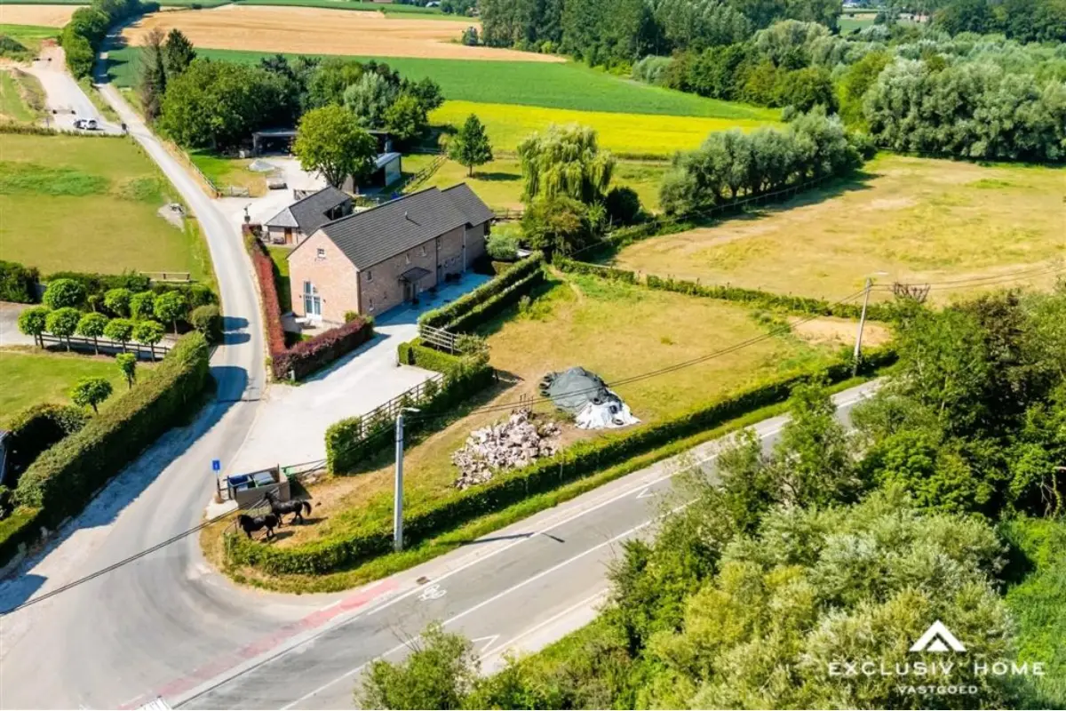 Huis te  koop in Lennik 1750 1350000.00€ 6 slaapkamers 471.00m² - Zoekertje 830977